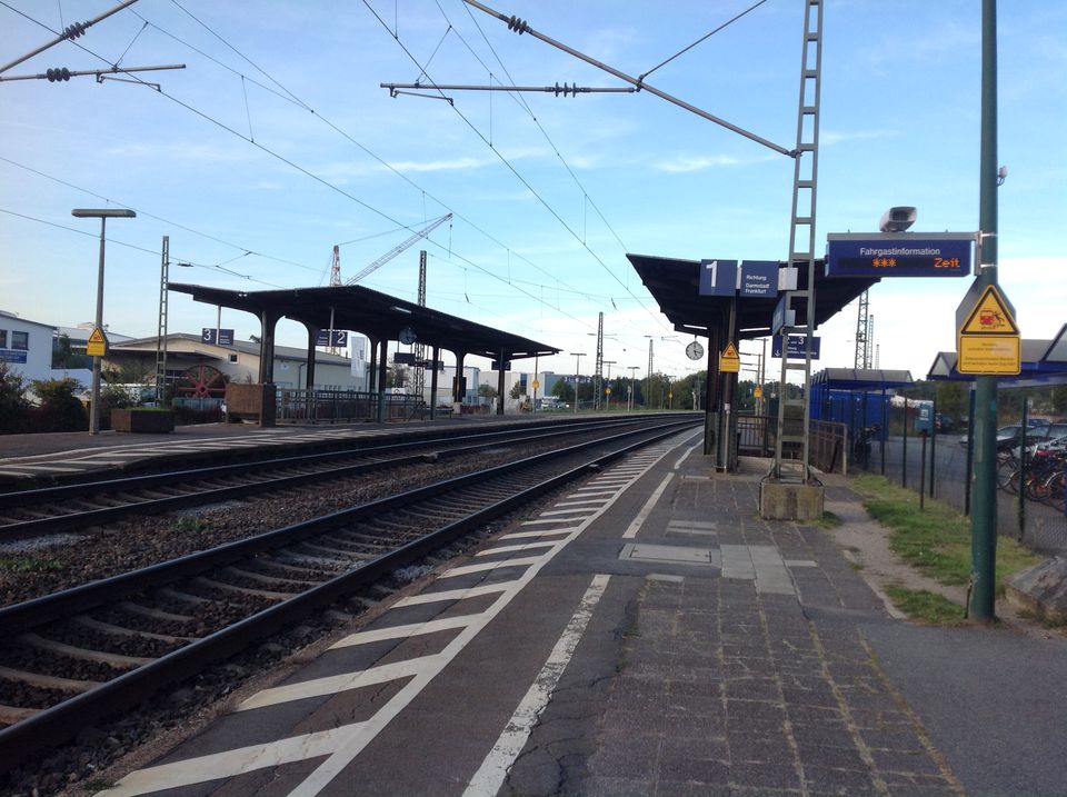 Der Bickenbacher Bahnhof wird behindertengerecht ausgebaut.